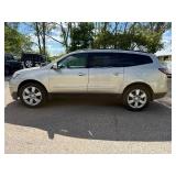 2017 CHEVROLET TRAVERSE LT (NO RESERVE)