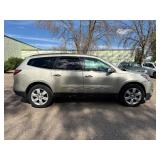 2017 CHEVROLET TRAVERSE LT (NO RESERVE)