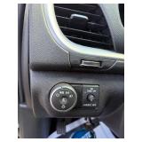 2017 CHEVROLET TRAVERSE LT (NO RESERVE)