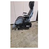 Vess Chair