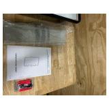 Williams-Sonoma Inc. Medicine Cabniet 21-1/4 x 34 x 5-1/4"