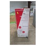Frigidaire Top Freezer Refrigerator