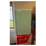 Frigidaire Classic Mini Fridge