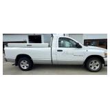 2006 Dodge Ram 1500 Truck (only 85k miles)