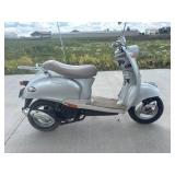 Lifan Retro Style Motor Scooter