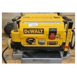 DEWALT Planer, Thickness Planer, 13-Inch, 3 Knife for Larger Cuts, Two Speed 20,000 RPM Motor, Corded (DW735