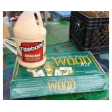 Wood Kit in Wood glue