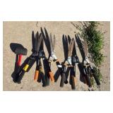 landscaping gardening tools