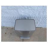 KOHLER STAINLESS STEEL STEP TRASH CAN 13GAL