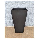 VERADEK OUTDOOR MV28 HELLO PLANT LOVER PLANTER BLACK