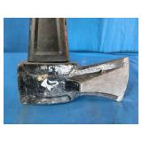 Husky 4.5 lb. Splitting Maul with a 34-inch fiberglass handle.