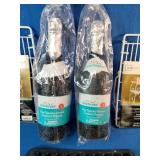 (2) Celebrate brand confetti popper, (2)  Mainstays Short Stacking Shelf, and A rubber straining mat