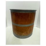 Cute Vintage Wooden Ice Cream Bucket