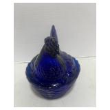 Vintage L.G. Wright Cobalt Blue Hen on nest