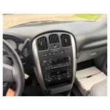 2005 Chrysler Town & Country Handicap van