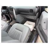 2005 Chrysler Town & Country Handicap van