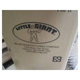 New in box Little Giant 11lb Plasti...