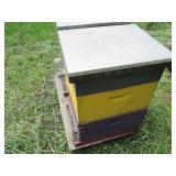 2 Complete 3-Cell Beehive Honey Box...