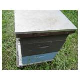 2 Complete 3-Cell Beehive Honey Box...
