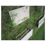 7 Half size wood pallets...