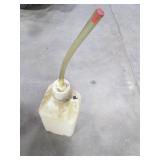 White 5-gallon 21in racing gas can ...