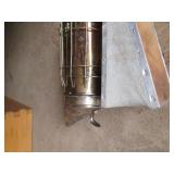 Metal Beekeeping Manual operated Sm...