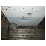 1 Complete 3-Cell Beehive Honey Box...