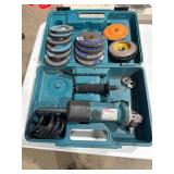 Makita Angle Grinder Kit