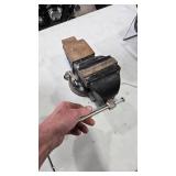 Black Metal Bench Vise