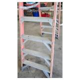 Werner Fiberglass Step Ladder