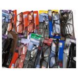 20 pair of Readers Glasses - variou...