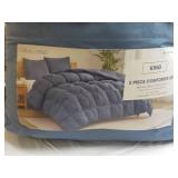 Casual Living Blue 3 Piece Comforte...