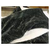 Green and White Standard Throw Blan...
