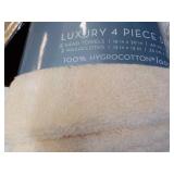 Luxury 4 piece Ivory Towel Set...