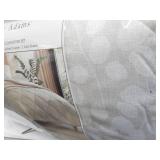 Jennifer Adams 6 piece Reversible C...