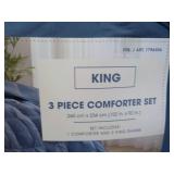 Casual Living Blue 3 Piece Comforte...