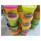 Hasbo 24 Modeling Play-Doh Compound...