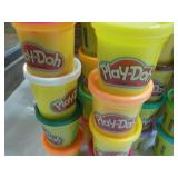 Hasbo 24 Modeling Play-Doh Compound...