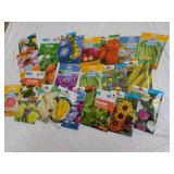 25 Garden Seed Packets...
