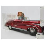 Near Mint or Mint in Box Vintage Tin Toy Car w/Tourist Photographers