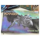 3 New Unbuilt Complete STAR TREK Voyager Model Kits