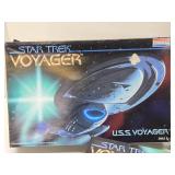 3 New Unbuilt Complete STAR TREK Voyager Model Kits