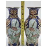 Lovely Antique Japanese Porcelain Vases - Qing Dynasty Markings