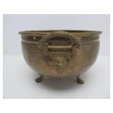 Vintage Footed Brass 2-Handled Bow w/Lion