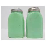 Vintage Green Glass JADEITE Larger Size Salt & Pepper Shakers