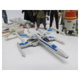 Lot of Assorted STAR WARS Action Figures & Vehicles