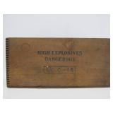 Vintage Dovetailed Wood DUPONT Explosives / Dynamite Advertising Crate