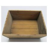 Vintage Dovetailed Wood DUPONT Explosives / Dynamite Advertising Crate