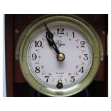 Nice working Vintage ELGIN 31-Day Mantel Clock w/Pendulum & Key