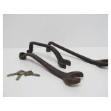 Group w/Old vintage FORD Wrenches & Keys